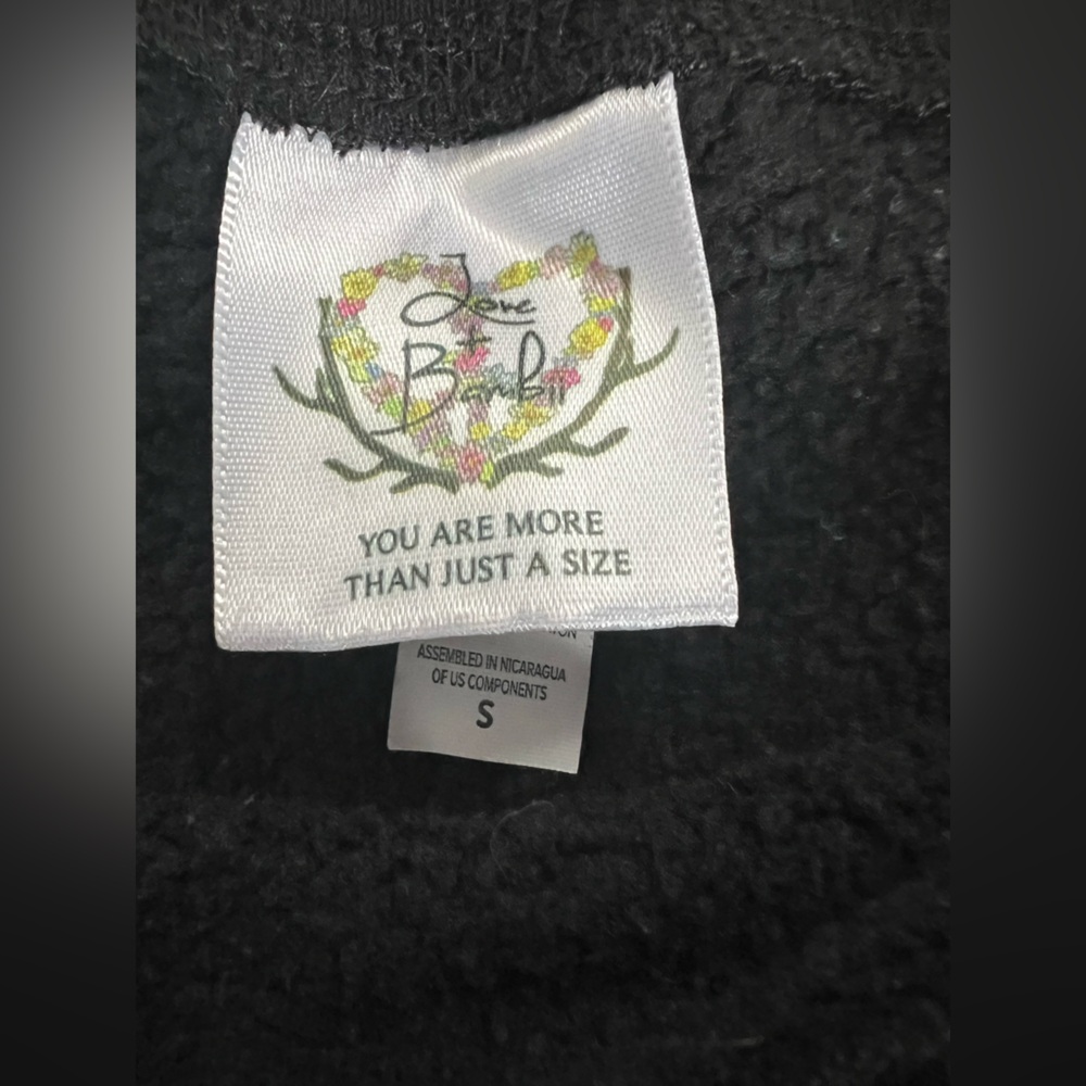 EUC Sequin Christmas Tree Crewneck - Picture 5 of 6